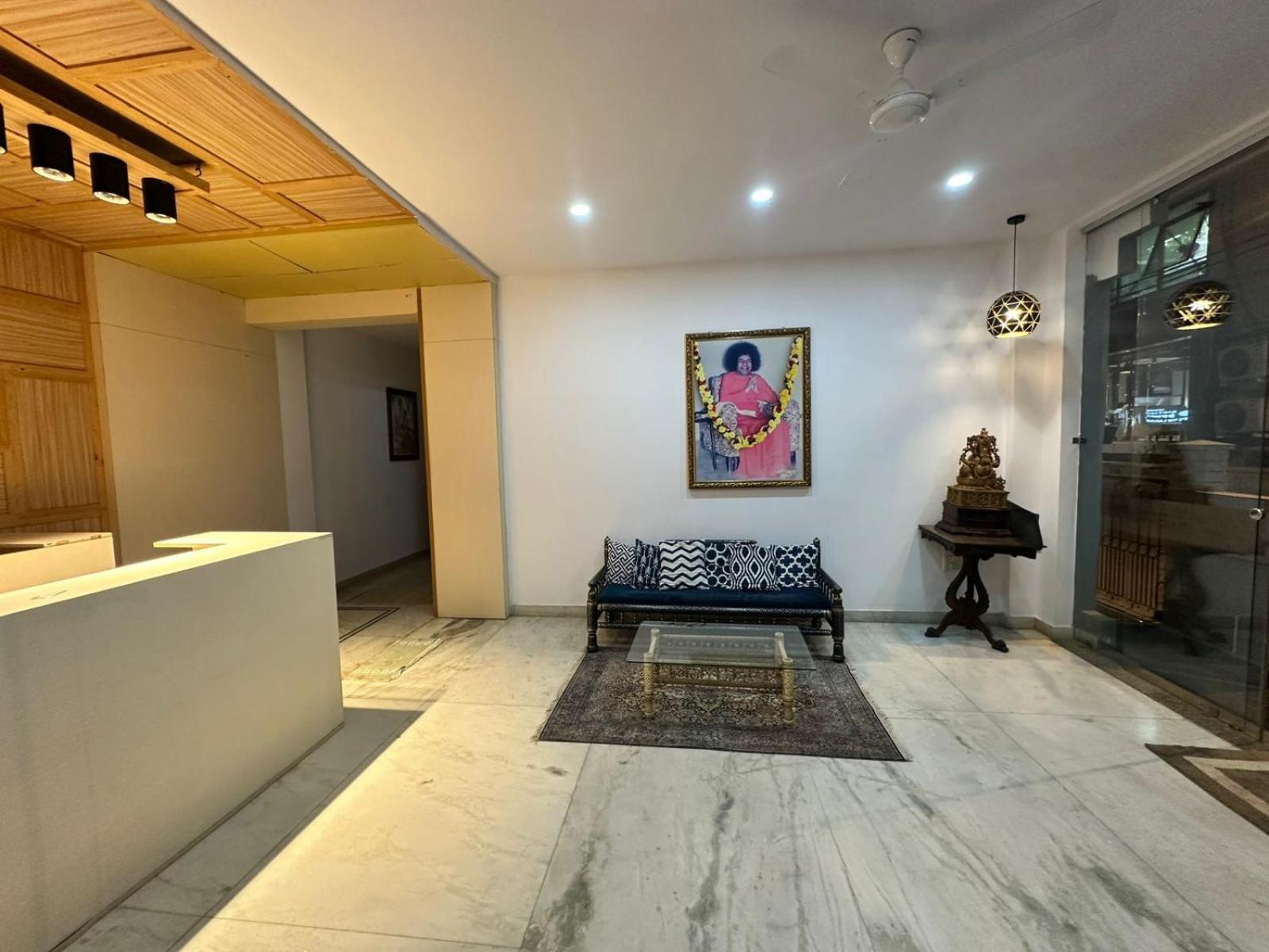 Hotel Sri Sathya Sai Bengaluru Kültér fotó
